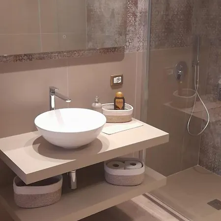 Luxury Guest house *