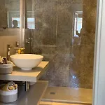 Luxury 게스트하우스 4*